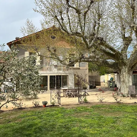 Au Petit Bonheur Apartment L'Isle-sur-la-Sorgue Exterior photo